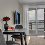 Northstay - Cozy Arctic Apartment, Free Parking Apartamento Tromsø