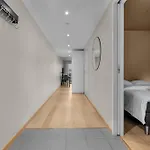 Northstay - Cozy Arctic Apartment, Free Parking