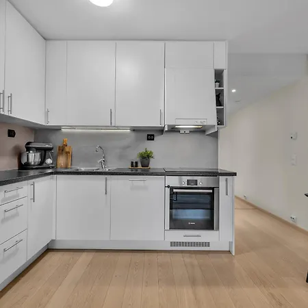 Northstay - Cozy Arctic Apartment, Free Parking