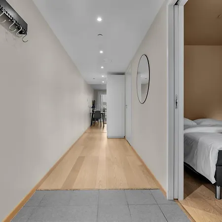 Northstay - Cozy Arctic Apartment, Free Parking