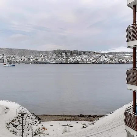 Northstay - Cozy Arctic Apartment, Free Parking * Tromsø