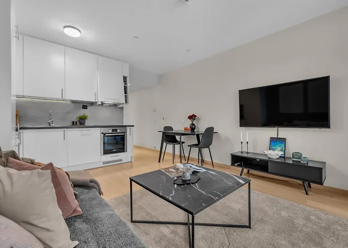 Northstay - Cozy Arctic Apartment, Free Parking *